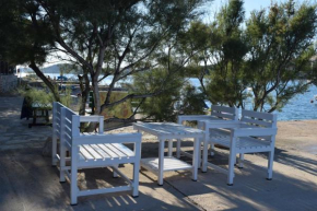 Отель Apartments Tonka Grebaštica  Гребаштица